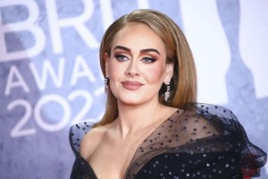 Adele firmó el vestido de una recién casada que no se quiso perder su show en Las Vegas