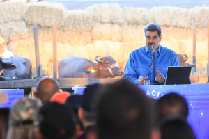 Maduro prometió reinvertir en “programas sociales” los recursos robados por corruptos