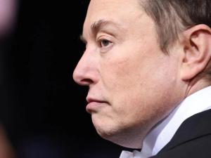 Elon Musk: Cualquier padre o médico que esterilice a un niño debe ir a prisión de por vida