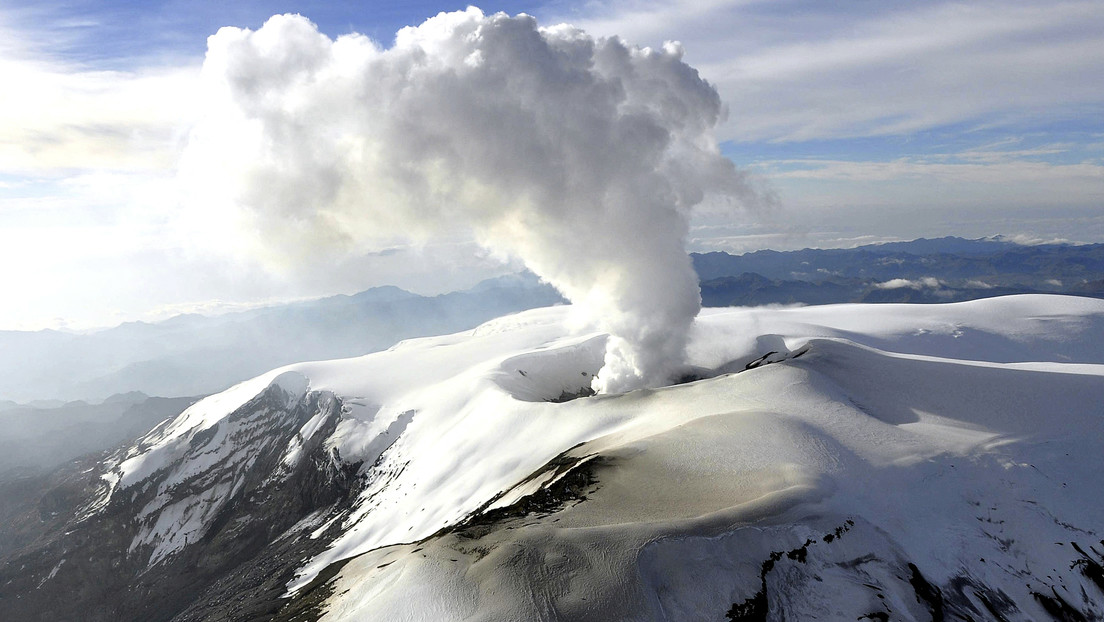 Declaran “calamidad pública” en Colombia por posible erupción del volcán Nevado del Ruiz