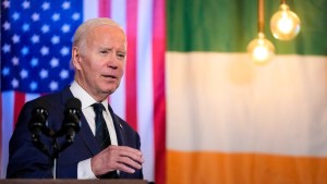Los republicanos piden a Biden acción migratoria aceptable en la frontera sur