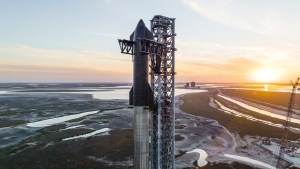 Cómo será el primer vuelo orbital de Starship, el cohete más potente de SpaceX