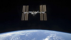 Escombro de la Estación Espacial Internacional se estrelló contra una casa en Florida