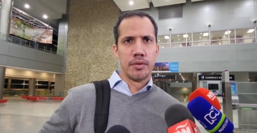 Declaraciones de Juan Guaidó desde el aeropuerto en Miami (Video)