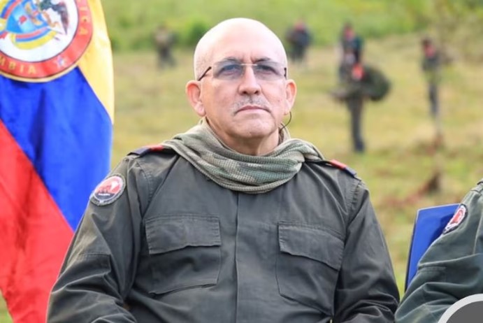 Twitter suspendió la cuenta del comandante del ELN, tras amenazas contra periodistas colombianas