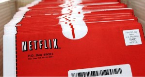 Netflix se rinde y decide poner fin a uno de sus negocios: cierra para siempre una época que marcó la vida de muchos
