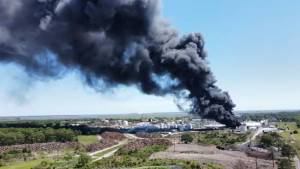 VIDEO: Incendio en una planta de resinas en Georgia provoca una gran evacuación de emergencia