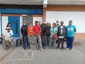 Pacientes de la Unidad de Diálisis Valencia Sur no se calan la falta de agua y trancaron avenida Las Ferias para protestar