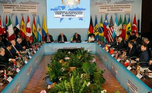 Expresidentes conservadores piden “no validar dictadura venezolana” en cumbre
