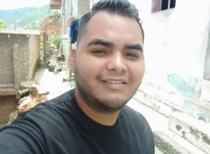Bala de un PoliVargas en estado de ebriedad mató a inocente trabajador de Bolipuertos