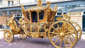 Cómo serán las carrozas que se usarán en la coronación de Carlos III y por qué habrá dos en lugar de una