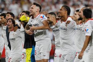 Sevilla goleó al United y recuperó su magia en la Europa League