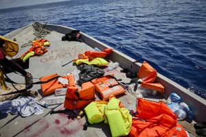 Aumenta a 24 la cantidad de migrantes que murieron ahogados tras naufragio frente a las costas de Túnez