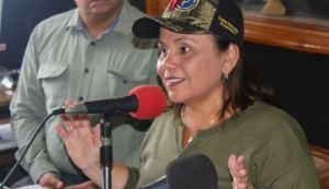 Gobernadora chavista pretende suspender surtido de combustible en Tucupita