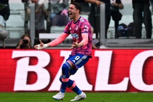 Vlahovic reapareció y Juventus presiona a Lazio en Serie A