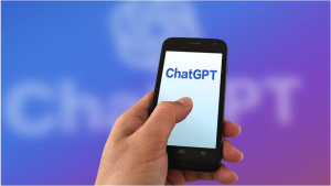 ChatGPT llega a tu bolsillo: así lo puede usar y sin pagar un solo dólar
