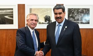 Alberto Fernández se reunió con Nicolás Maduro en Brasilia (FOTOS)