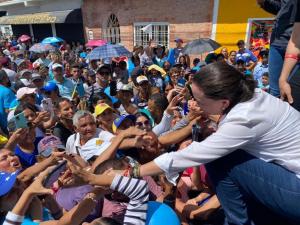 ¿Por qué María Corina Machado ya no está fuera de ranking para el chavismo?
