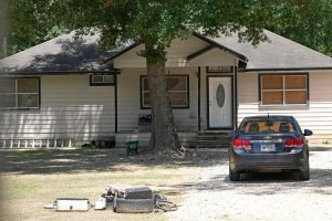Esposa del autor de masacre en Texas acabó arrestada por su vinculación con el tiroteo