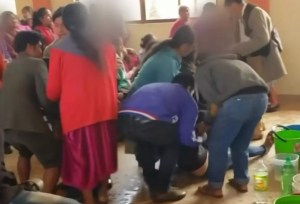 VIDEO: Graban a cuatro estudiantes “poseídas” tras ritual satánico… tenían huesos de muerto