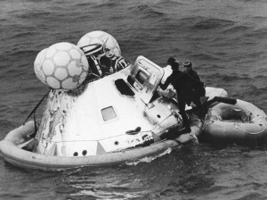Apolo 7, el primer motín en el espacio: el resfrío y la falta de sueño que pusieron en riesgo la llegada a la luna