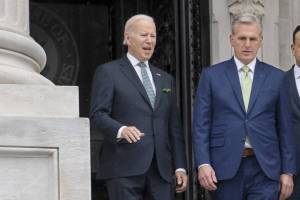 Biden y republicanos no llegan a consenso por el techo de la deuda