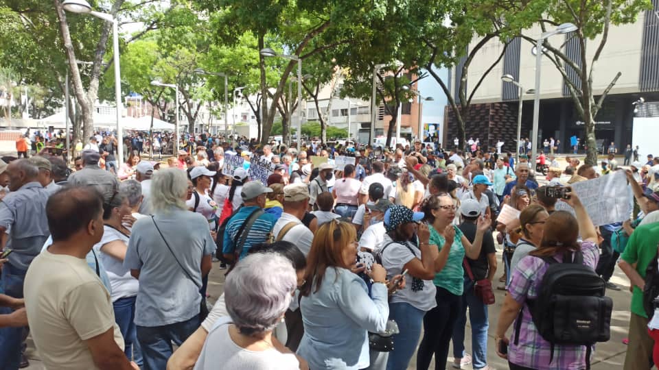 Jubilados y pensionados caraqueños rechazaron el “exterminio” del régimen de Maduro