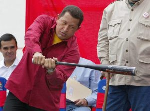 El Nacional: Chávez lanzó al país por el despeñadero mucho antes de que EEUU aplicara las primeras sanciones