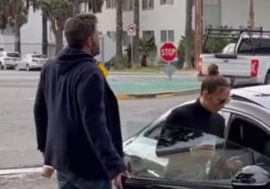 VIDEO: El gesto de enfado de Ben Affleck hacia JLo que alborotó las redes