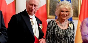 La increíble fortuna de Carlos III gracias a la herencia de Isabel II