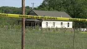La policía buscaba a dos jóvenes desaparecidas y encontró siete cadáveres en una casa en Oklahoma
