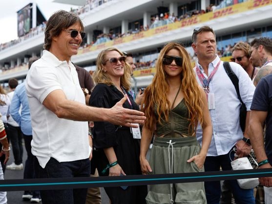 El encuentro de Shakira y Tom Cruise se vuelve viral: charlas y complicidad en el GP de Miami