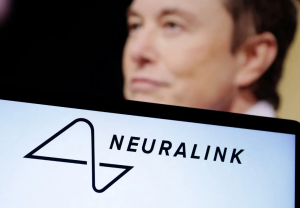Musk supuestamente quiere fusionar Neuralink y Tesla en una gran y extraña empresa de IA