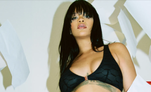 Las FOTOS en ropa interior con las que Rihanna lució su embarazo y sus poses de escándalo