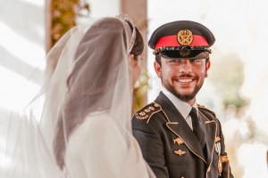 El futuro rey de Jordania se casó: el espectacular vestido de novia y el significado de la boda (Fotos)