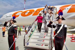 Díaz-Canel se pasea en un avión de Conviasa para su gira por Europa
