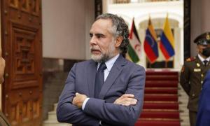 Reapareció Benedetti: No conservo el cargo de embajador de Colombia en Venezuela por el fuero ni por el sueldo