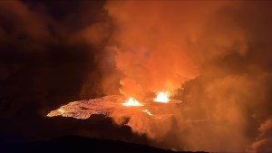 VIDEO: Entra en erupción el aterrador volcán Kilauea de Hawái y arroja grandes cantidades de lava