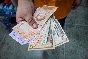Un “no” rotundo a la dolarización: Maduro busca ampliar, por milésima vez, el cono monetario