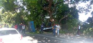 Al menos seis heridos dejó vuelco de un autobús en Maracay
