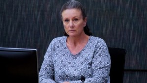Madre condenada por matar a sus cuatro bebés en Australia, indultada tras hallar fallos genéticos