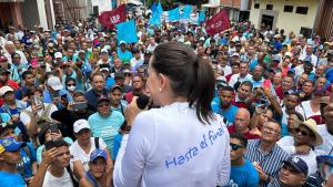 María Corina desde Guatire: Te pido si estás fuera de Venezuela, ¡vota!