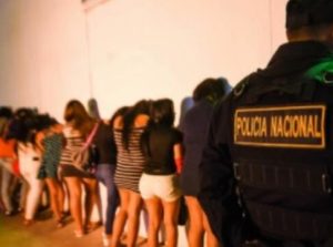 Hallaron varias menores de edad: Policía de Perú rescató a diez venezolanas obligadas a prostituirse