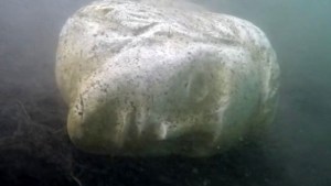 Increíble hallazgo: Encuentran la cabeza de una estatua que podría pertenecer a los barcos de Calígula