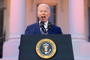 Joe Biden nominó a una mujer para liderar por primera vez la Armada de los Estados Unidos