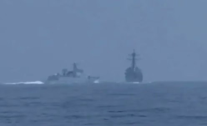 En VIDEO: buque militar chino casi colisiona contra destructor de EEUU cerca de Taiwán