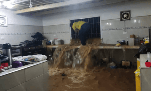 Miles de damnificados en Guanare tras inundaciones por colapso de drenajes y quebradas