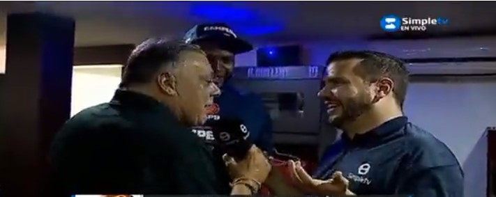 Presidente de Guaros de Lara interrumpió a periodista, tomó el micrófono y lo desprestigió EN VIVO (VIDEO)