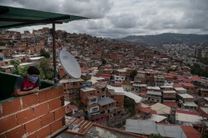El País: La huella de la crisis económica eleva los suicidios en Venezuela