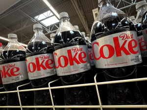 Aspartamo, el ingrediente maldito de la Coca-Cola Light: La OMS lo vincula al cáncer